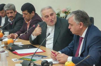 قلعه روسها در آشوراده نماد قرابت فرهنگی ایران و روسیه است / تا بحال توفیق چندانی در بازار روسیه نداشتیم