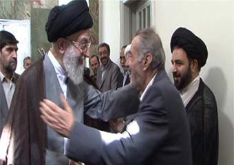 وزیری که به دلیل لهجه انقلابیاش برکنار شد!