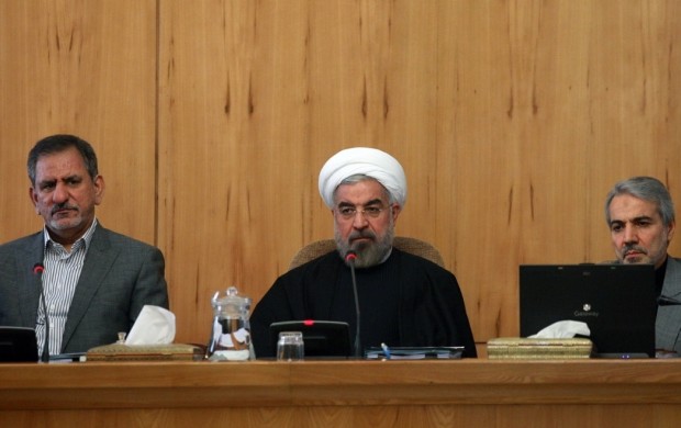 دولت براي راي آوري هم كه شده كاري بكند