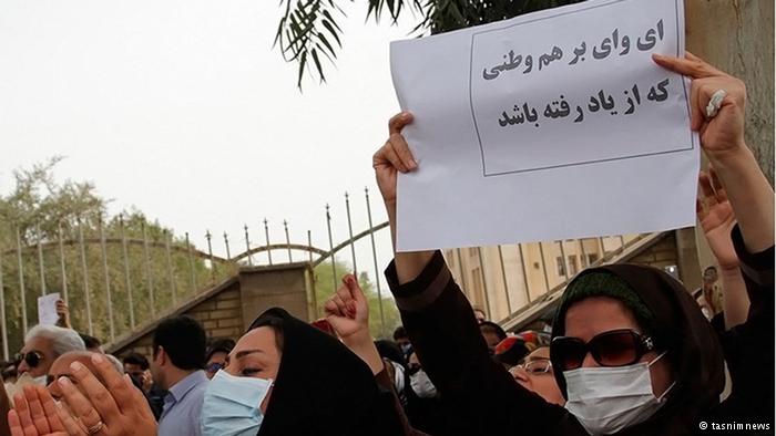 عکس گرفتن دولتیها با آوار پلاسکو و تنها گذاشتن مردم خوزستان در گردوخاک + تصاویر