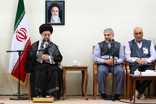 دستکاری در آمار گناهی کبیره است/ برخی مسئولان از آمارهای واقعی در بعضی بخش‌ها مطلع نیستند/ اختلاف در آمارهای مراکز آمار «بلایی بزرگ» است 