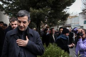 مشایی: احمدی‌نژاد نامزد نمی‌شود/  مهندس اسفندیار رحیم مشایی تکذیب کرد