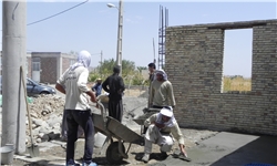 دانشجویان بسیجی گروه جهادی شهید «مسعود علی‎محمدی» مطرح کردند لازمه دستیابی به افسری جنگ نرم حل شدن در محرومیت‎هاست/ عرصه فرهنگی مهم‎ترین محور اردوهای جهادی باشد