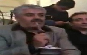 وقتی نظارت ها کم رنگ می شود قلیان کشیدن در مراسم عزاداری؟! + عکس و فیلم