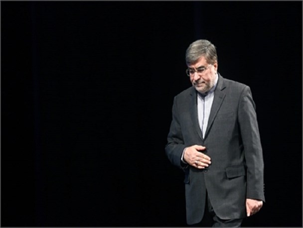 اظهارات دوپهلوی حسام الدین آشنا