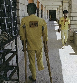 اسیر ایرانی در اردوگاه اسرا در 
