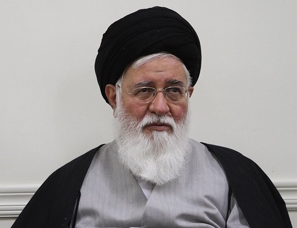 برخی موسیقی‌ها را گوش می‌دهم/ نه منزل استیجاری دارم و نه ملکی/ مستمری‌بگیر تأمین اجتماعی هستم 