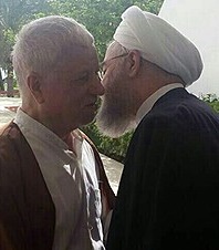 تصویر/ دیدار نوروزی هاشمی و روحانی در جزیره کیش