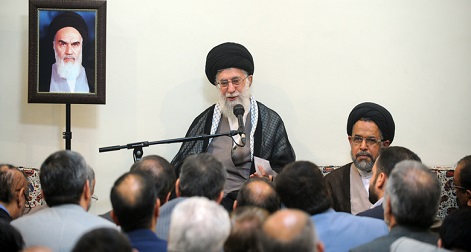 رهبر انقلاب: وزارت اطلاعات؛ چشم بینای نظام اسلامی