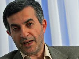 حضور مشایی در جلسه امروز ساختمان دانشگاه ایرانیان تکذیب شد
