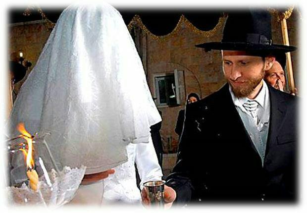عکس/پوشش عجیب عروس یهودی!