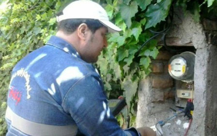 کارگران شرکتی توزیع برق گلستان به‌ دنبال تبدیل قرارداد کار 