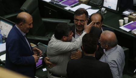 فحاشی به ظریف در مجلس توسط نماینده خرمشهر 