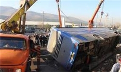 ۱۲ کشته و زخمی نتیجه برخورد اتوبوس «ولوو» با کامیون