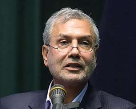 بازنشستگان تجربیات خود را با نگاه امروزی منتقل کنند