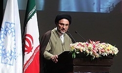 توسعه فرهنگ حجاب از درون منزل آغاز شود/ لزوم داشتن برنامه برای مقابله با تهاجم فرهنگی