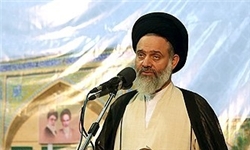 برخی‌ها کعبه آمال کشور را در ارتباط با غرب می‌دانند/ تبلیغ وسیع شیعه‌هراسی و دین‌هراسی توسط دشمنان