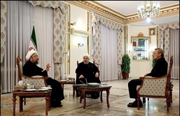 روحانی در جلسه مشترک با سران قوا: همه باید هوشیار باشند که در زمین دشمن بازی نکنند و در دام نیافتند