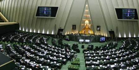 نمایندگان مجلس طرح های قانون مجازات اسلامی و قانون مقررات استخدامی سپاه را اصلاح کردند