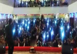 پرتاب چادر به جای کلاه در جشن فارغ‌التحصیلی دختران یزدی! + فیلم 