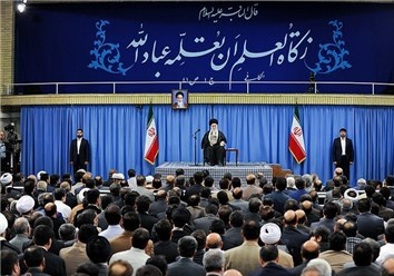 گزارش تصویری دیدار جمعی از اساتید دانشگاه‌ها با رهبر معظم انقلاب 