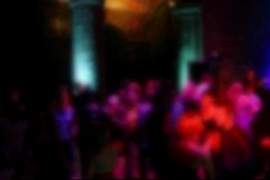 هدايتگر پارتي هاي شبانه کشور کيست؟ / از بي بند و باري تا نگاه اندلسي ! 