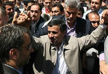 حضور احمدی نژاد در راهپیمایی روز قدس
