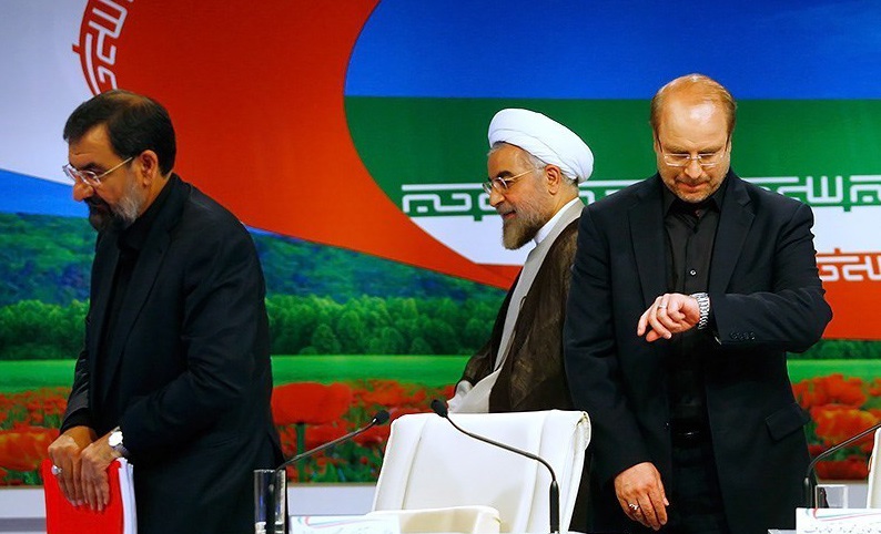 حدیث دوست نگویم مگر به حضرت دوست، که آشنا سخن آشنا نگه دارد!