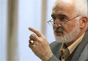 برخی مدیران عامل بانکها ۴۰تا ۵۰ میلیون حقوق میگیرند/ برای تخلفات بانکی مجازات اعدام پیش بینی میشود