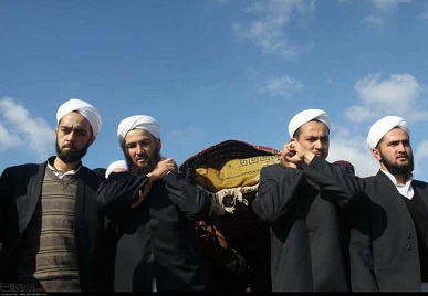 گزارش تصویری از وداع و مراسم تشیع جنازه پیکر مرحوم آخوند حاج محمد عابدی کر امام جمعه اهل سنت شهرستان بندرترکمن