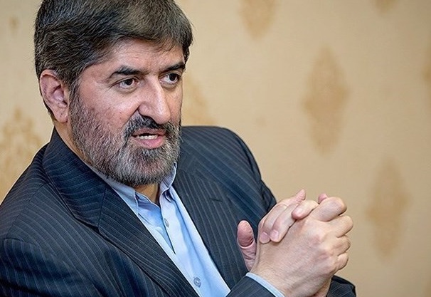 آقای مطهری، کم‌عقل تو هستی که می‌گویی 20 دقیقه هم برای تصویب برجام زیاد بود