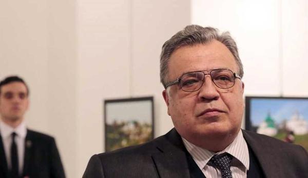 چرا قاتل سفیر روسیه زنده دستگیر نشد؟