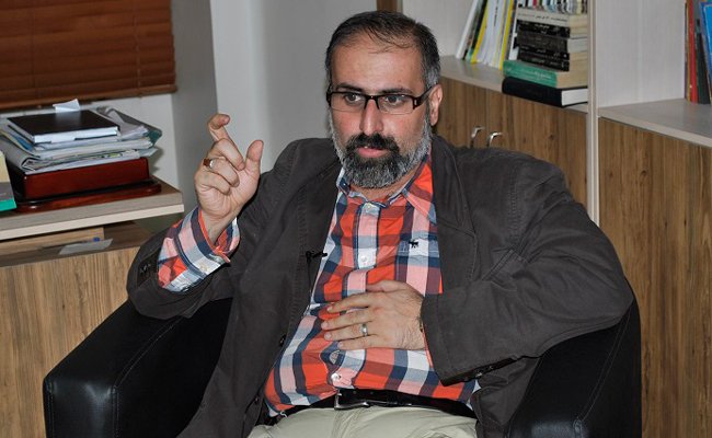 وعده چرب و ماموریت یک مقام دولتی به عبدالرضا داوری