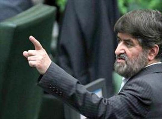 خودداری پزشکیان باعث اداره جلسه توسط علی مطهری شد 