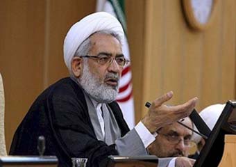  دادستان کل کشور: وسوسه مالی و جنسی قضات را تهدید می‎کند / قاضی گرسنه حکم ندهد / انفصال قاضی به دلیل حمل هندوانه!