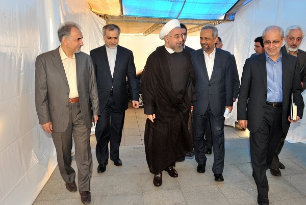 مشورتهای برخی مشاوران مایه شرمساری روحانی در انتخابات میشود