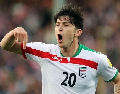 شاد و خوشحال مثل سردار آزمون (عکس)