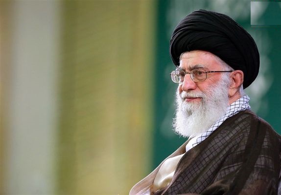 همه مسئولان کار مجاهدانه و وظیفهی فوری را ادامه دهند