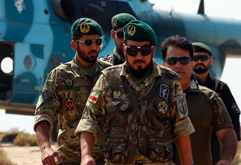 به بالگرد آمریکایی بگو 