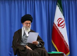 اگر امنیت نباشد دیپلماسی هم انجام نمی‌شود/ دشمن به‌دنبال ایجاد دوقطبی در جامعه است؛ همه مراقب باشند/ مسئله‌ی امنیت اخلاقی مهم است 