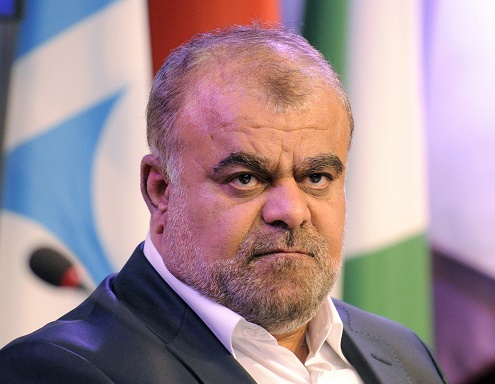 وضع اقتصادی کشور فاجعه است/ ناگفتههای فروش نفت توسط ناجا در دولت گذشته