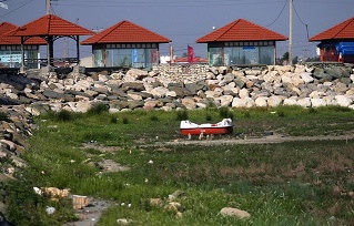 تصاویر پس روی دریا در اسکله محدوده شهرستان بندرترکمن در استان گلستان