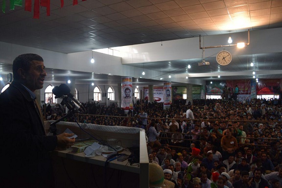 اصلاحطلبان از سفر احمدینژاد به شهرستانها به وحشت افتادند