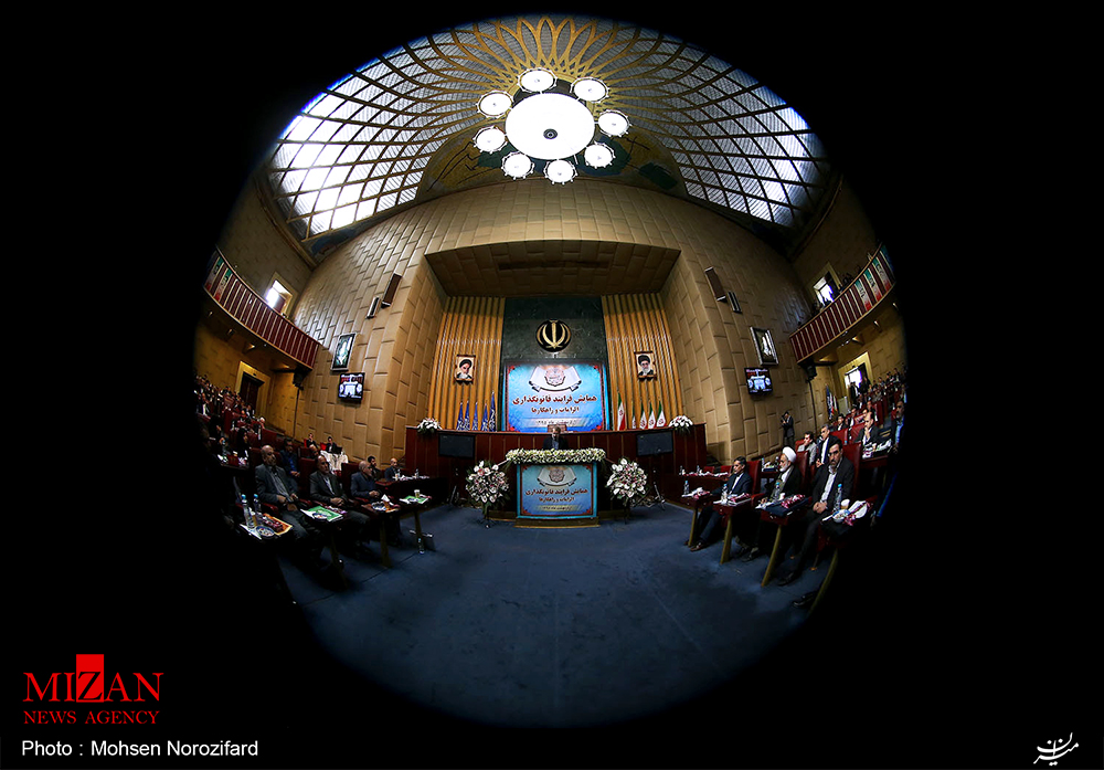 در دیدار لاریجانی با منتخبان مجلس دهم چه گذشت؟