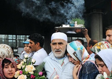 شروط زیاده خواهانه سعودی برای پذیرش حجاج ایرانی؛ دستبند الکتریکی/ احتمال توقف حج تمتع 