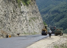 راه دو روستای کوهستانی شهرستان گالیکش آسفالت شد