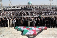 عکس/ تشییع پیکر جان باختگان فاجعه منا در مشهد 
