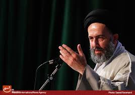 برخی در کشور از لباس‎شان استفاده کردند، به برکت انقلاب به جایگاهی رسیدند،/روحانی  فشار می‎آورند که باید سانتریفوژها جمع‎آوری شود