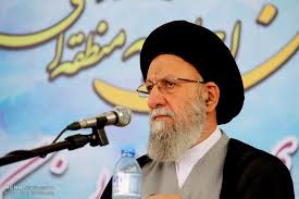 حضور نیروی متخصص در عرصه به تقویت تولید کمک میکند/دولت قدرت و توان خود برای مسائل اقتصادی بگذارد