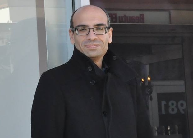 وقتی یک جاسوس وطن فروش ادعا می کند ایرانیان تروریسم را نمی شناسند!